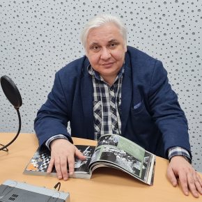 "Урок краеведения". Пензенский драматический театр и Великая Отечественная война. Беседа с заведующим литературно-драматургической частью театра Виталием Соколовым. "Урок краеведения". Пензенский драматический театр и Великая Отечественная война. Беседа с заведующим литературно-драматургической частью театра Виталием Соколовым.