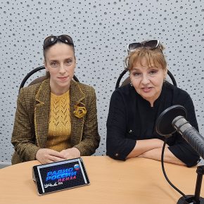 Анна Ахматова в Пензенском ТЮЗе. Постановку представляют Ирина Дрожжилова и Елена Юсупова. Анна Ахматова в Пензенском ТЮЗе. Постановку представляют Ирина Дрожжилова и Елена Юсупова.