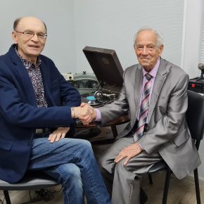 Премьера на радио. "Марш Пензенских спортсменов". Автор - заслуженный работник культуры РФ, преподаватель музыкального колледжа Геннадий Адольфович Гроссман. Премьера на радио. "Марш Пензенских спортсменов". Автор - заслуженный работник культуры РФ, преподаватель музыкального колледжа Геннадий Адольфович Гроссман.