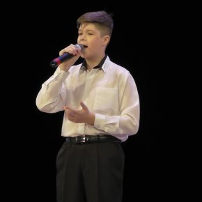 Даниил Саркисянц, 13 лет. ДШИ №8 Пензы (Педагог Мария Ларионова) Анна Петряшева "Я хочу чтобы не было больше войны" Даниил Саркисянц, 13 лет. ДШИ №8 Пензы (Педагог Мария Ларионова) Анна Петряшева "Я хочу чтобы не было больше войны"