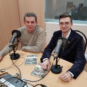 "Путеводитель по Пензенской области" представляют одни из авторов - профессор ПГУ Владимир Первушкин и ведущий архивист Пензенского госархива Евгений Мясоедов "Путеводитель по Пензенской области" представляют одни из авторов - профессор ПГУ Владимир Первушкин и ведущий архивист Пензенского госархива Евгений Мясоедов