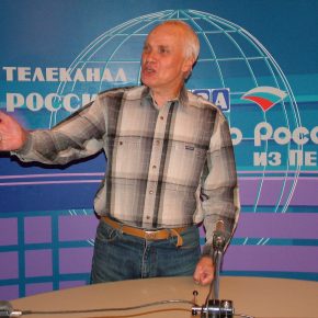 23 сентября отметил 80-й день рождения заслуженный работник культуры РФ, бывший звукорежиссёр пензенского радио Эдуард Утенков 23 сентября отметил 80-й день рождения заслуженный работник культуры РФ, бывший звукорежиссёр пензенского радио Эдуард Утенков