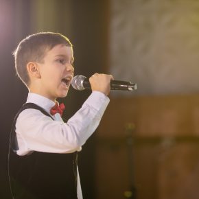 Ярослав Ярошенко, 10 лет. Академия творчества "Классная республика", эстрадный вокал. Педагог Лариса Слатина. А.Ольховский, Е.Олейник "Бессмертный полк" Ярослав Ярошенко, 10 лет. Академия творчества "Классная республика", эстрадный вокал. Педагог Лариса Слатина. А.Ольховский, Е.Олейник "Бессмертный полк"