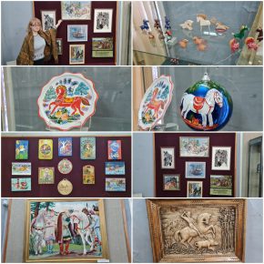 В музее народного творчества "Кабун многоцветных коней".