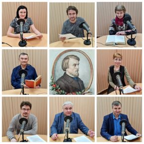 Читает Белинского. К 215-летию критика.